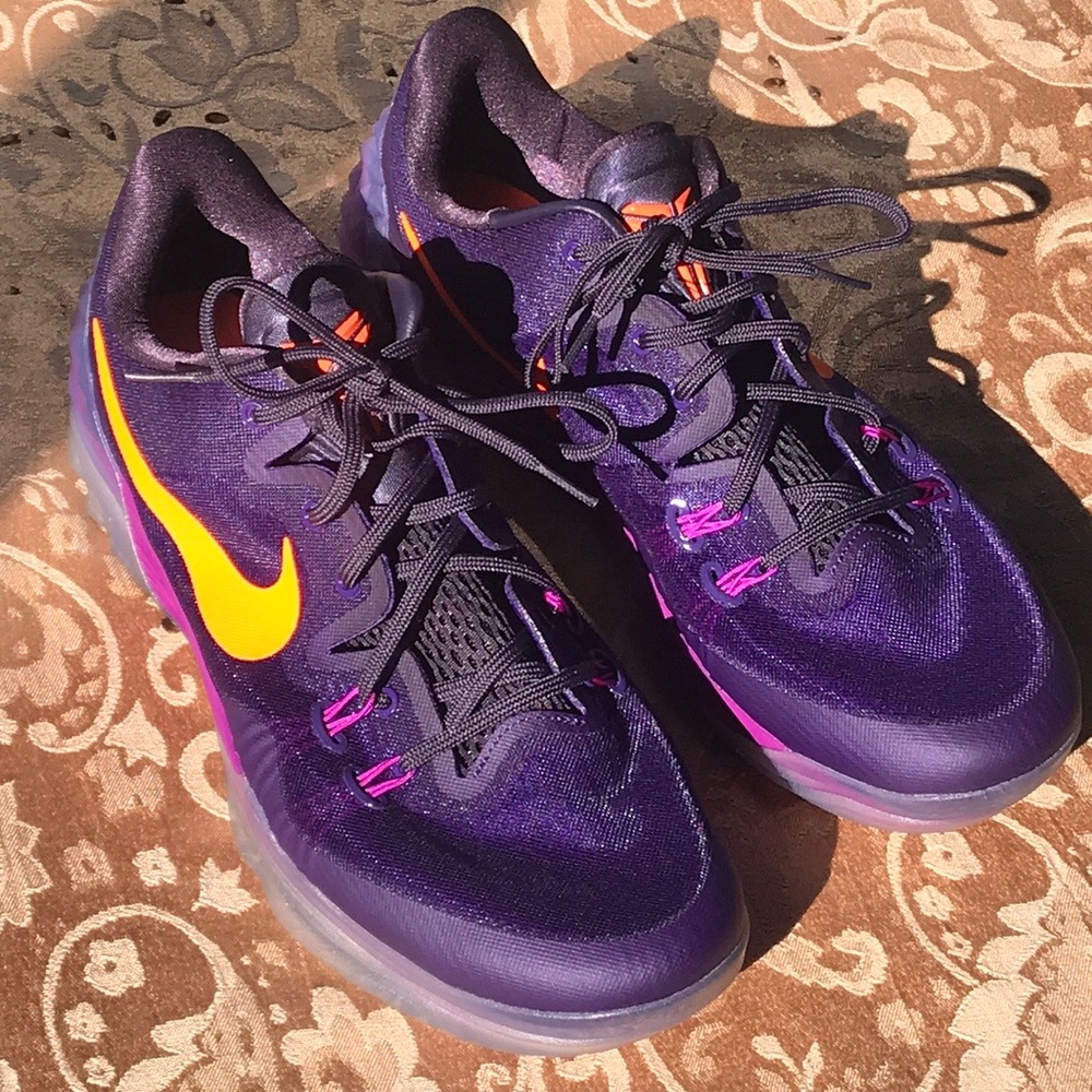 Kobe Zoom Venomenon 5